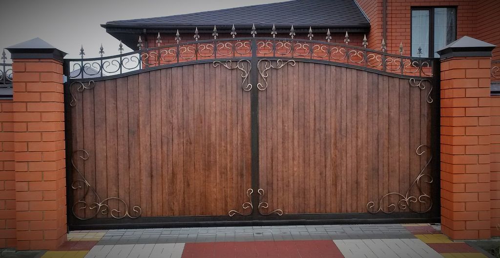 Купить простые ворота для дома: советы по выбору, установке и уходу в Ахтубинске от 33271 руб | ВоротМастер-Хтб