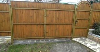 Купить распашные ворота деревянные Ахтубинск, цена от 2756 руб.