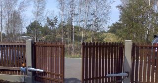 Купить распашные ворота из штакетника Ахтубинск, цена от 2756 руб.